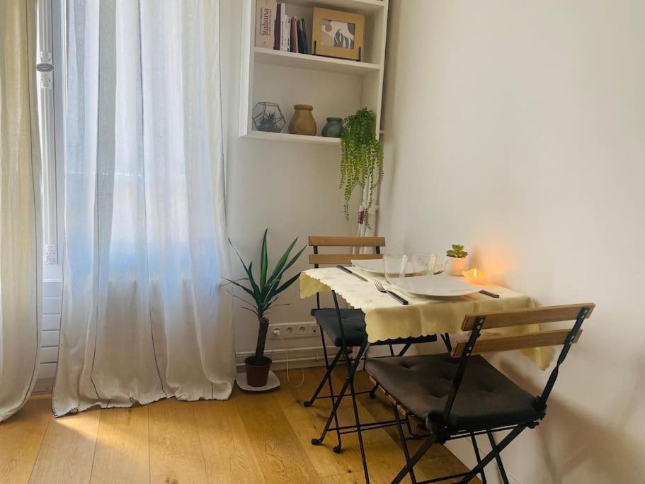 Paris - Appartement Cosy - Tour Eiffel A Pied Luaran gambar